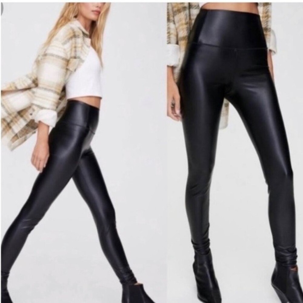 Aritzia Wilfred Free Daria Leggings Vegan Faux Leather Black